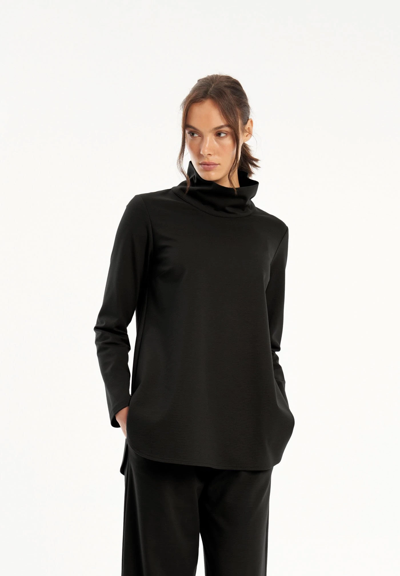 Taunia176ICamicettaNero Donna Camicie E Bluse V0V21E009-Q11 1 Taunia176ICamicettaNero Donna Camicie E Bluse V0V21E009-Q11