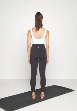 Lululemon Align™ High-Rise 64CmCollantBlack Donna Pantaloni LLS41E008-Q11 -Vendite Next 087459fd03a34db782a8cf7e912cf8bf scaled