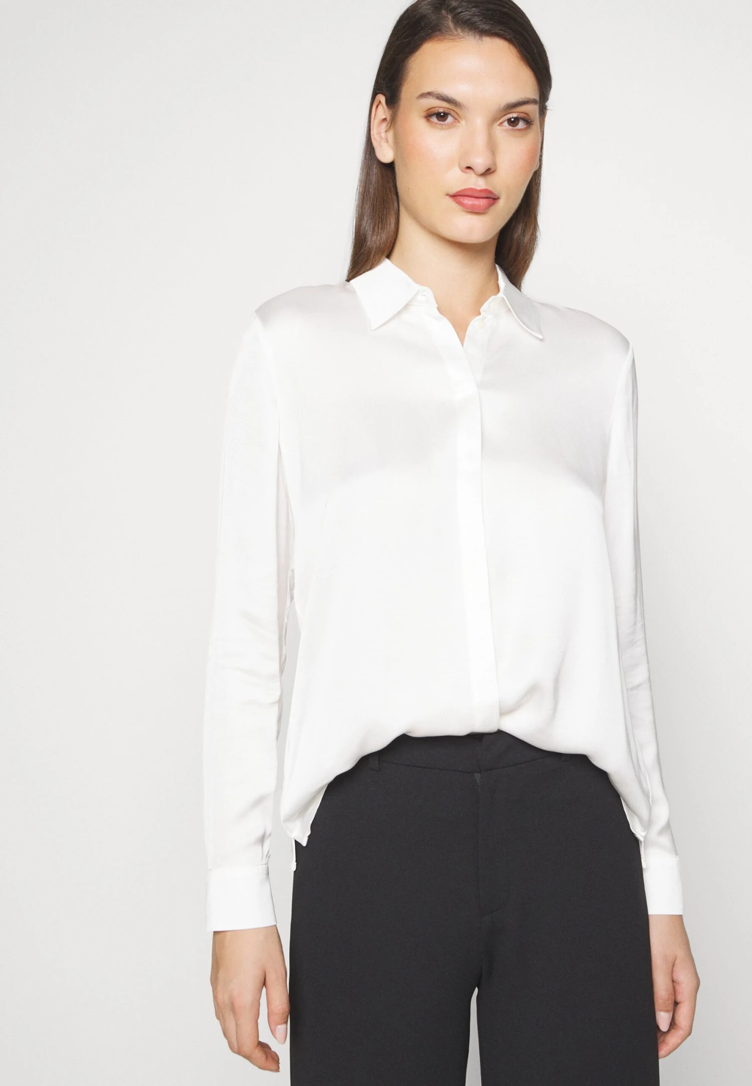 ESPRIT Viscose Sateen BlouseCamiciaOff White Donna Camicie E Bluse ES121E1SO-A11 6 ESPRIT Viscose Sateen BlouseCamiciaOff White Donna Camicie E Bluse ES121E1SO-A11 - immagine 6