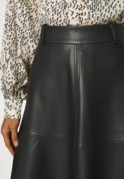 Bruuns Bazaar Vegani Imma SkirtGonna A CampanaBlack Donna Gonne BR321B044-Q11 -Vendite Next 149b1fe177884262be479754f65e1ee8 scaled