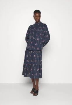 Lollys Laundry Morning SkirtGonna A CampanaNavy Donna Gonne LCB21B00P-K11 11 Lollys Laundry Morning SkirtGonna A CampanaNavy Donna Gonne LCB21B00P-K11 -Vendite Next 1595a103cde1410cbf32dddd5c2a3c22