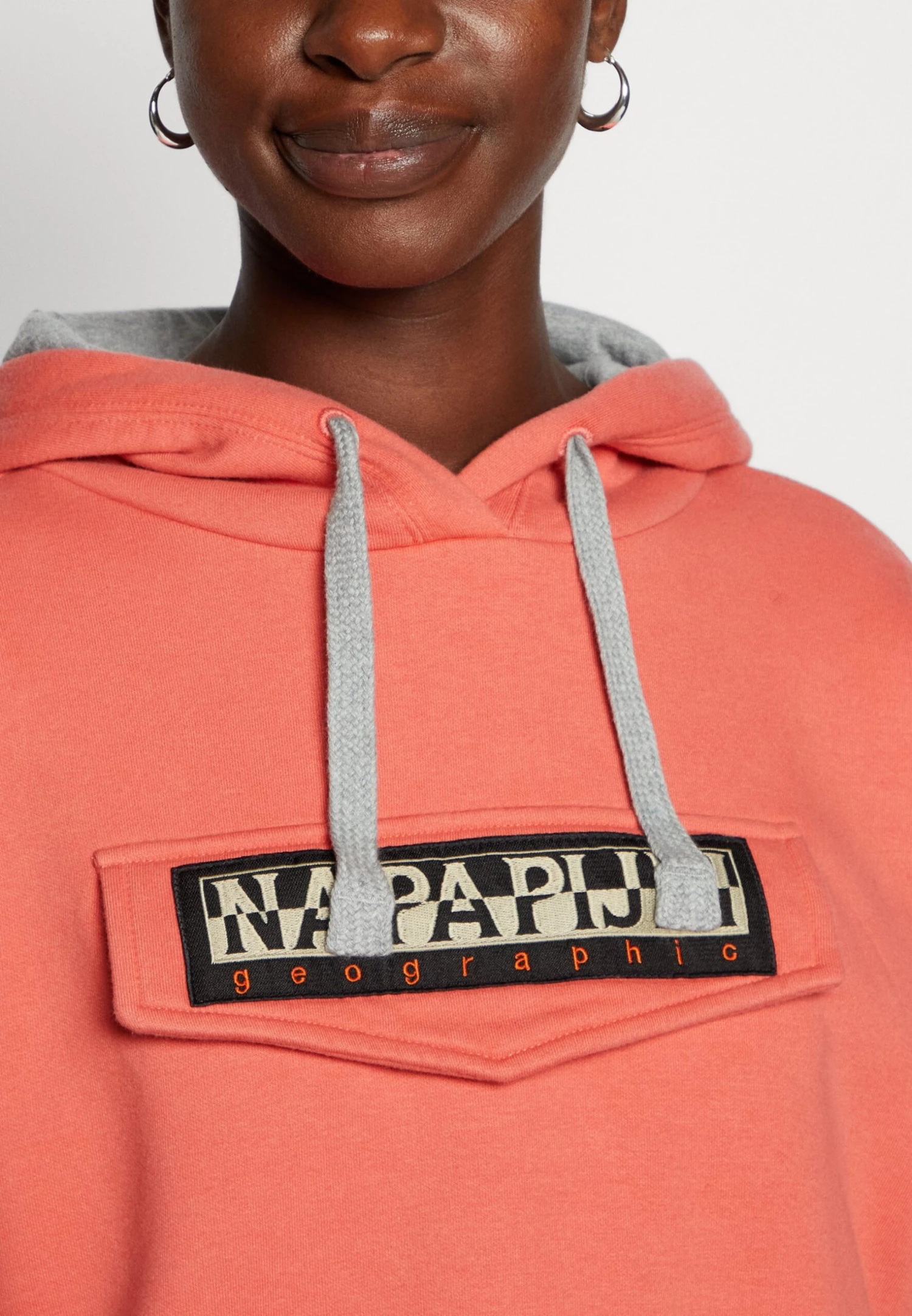 Napapijri Burgee Felpa Con CappuccioPink Raspberry Donna Felpe NA621J04E-G11 6 Napapijri Burgee Felpa Con CappuccioPink Raspberry Donna Felpe NA621J04E-G11 - immagine 6