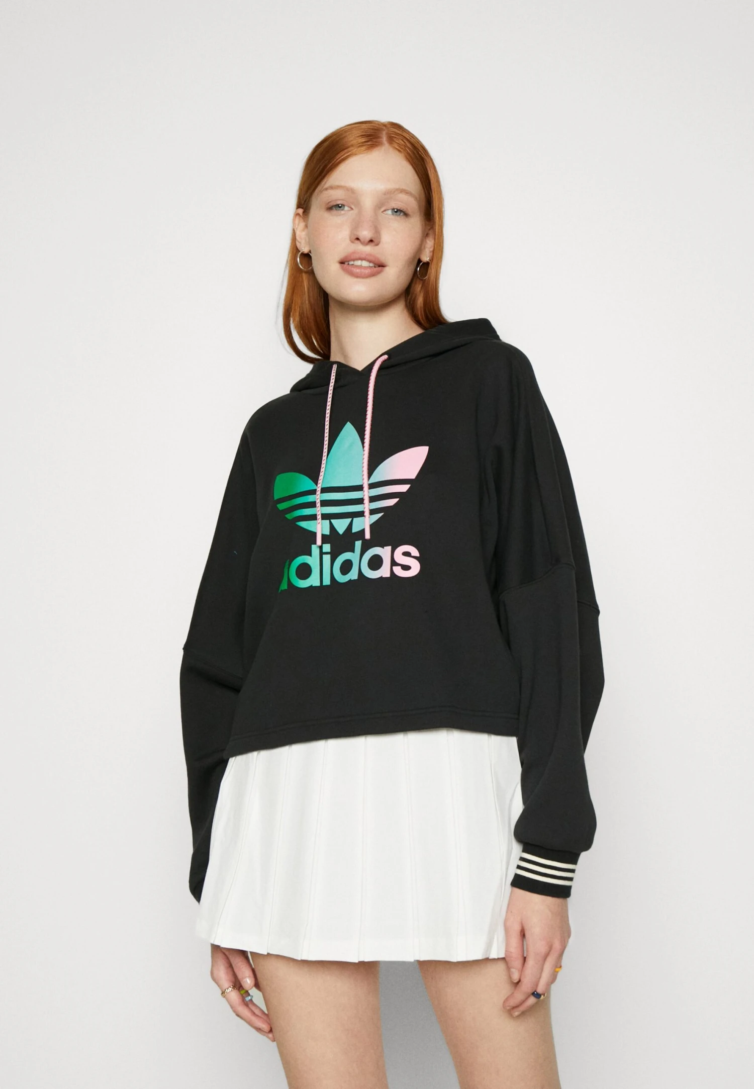Adidas Originals Adicolor 70S Cropped HoodieFelpaBlack Donna Felpe AD121J1EZ-Q11 4 Adidas Originals Adicolor 70S Cropped HoodieFelpaBlack Donna Felpe AD121J1EZ-Q11 - immagine 4