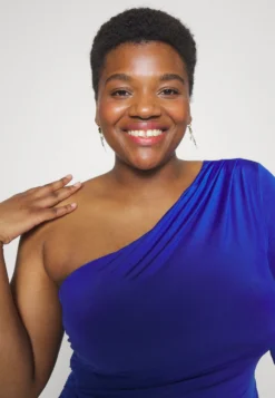 Betty One Sleeve MidiVestito Di MaglinaElectric Blue Donna Vestiti W2K21C00I-K11 9 Betty One Sleeve MidiVestito Di MaglinaElectric Blue Donna Vestiti W2K21C00I-K11 -Vendite Next 1fc4370b4d15407689f85fa403fd9375 scaled