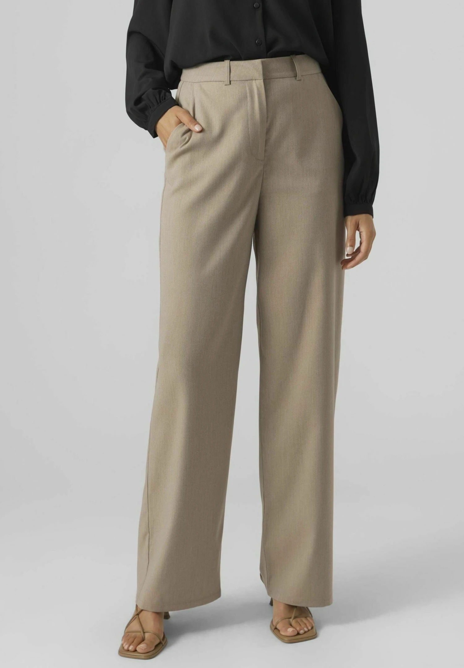 Vero Moda Dagnyalba Waist Regulated PantaloniBrown Lentil Donna Pantaloni VE121A1HW-O11 1 Vero Moda Dagnyalba Waist Regulated PantaloniBrown Lentil Donna Pantaloni VE121A1HW-O11