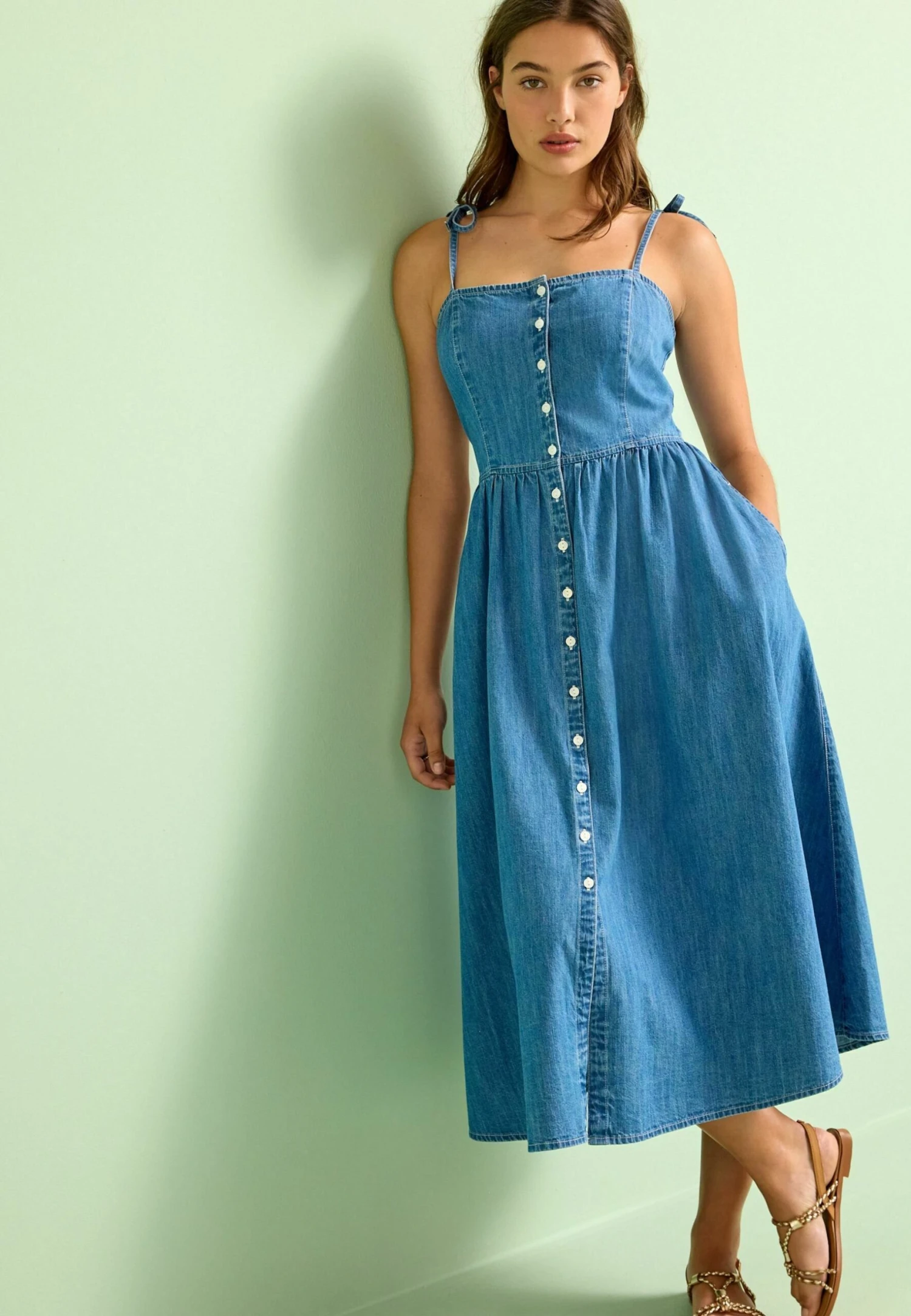 Next Button Through Denim Summer DressVestito Di JeansBlue Donna Vestiti NX321C3L1-K11 1 Next Button Through Denim Summer DressVestito Di JeansBlue Donna Vestiti NX321C3L1-K11