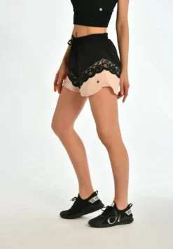 Deha Color Block N.Y.- Pantaloni Sportivi - Rosa Chiaro -Vendite Next 25cb55bf06d9443e846c04ccde33de33 scaled