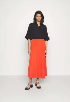 B.young Bydeson Skirt - Gonna A Campana - Aurora Red -Vendite Next 266df4a872e145479a32df48fd654705 scaled