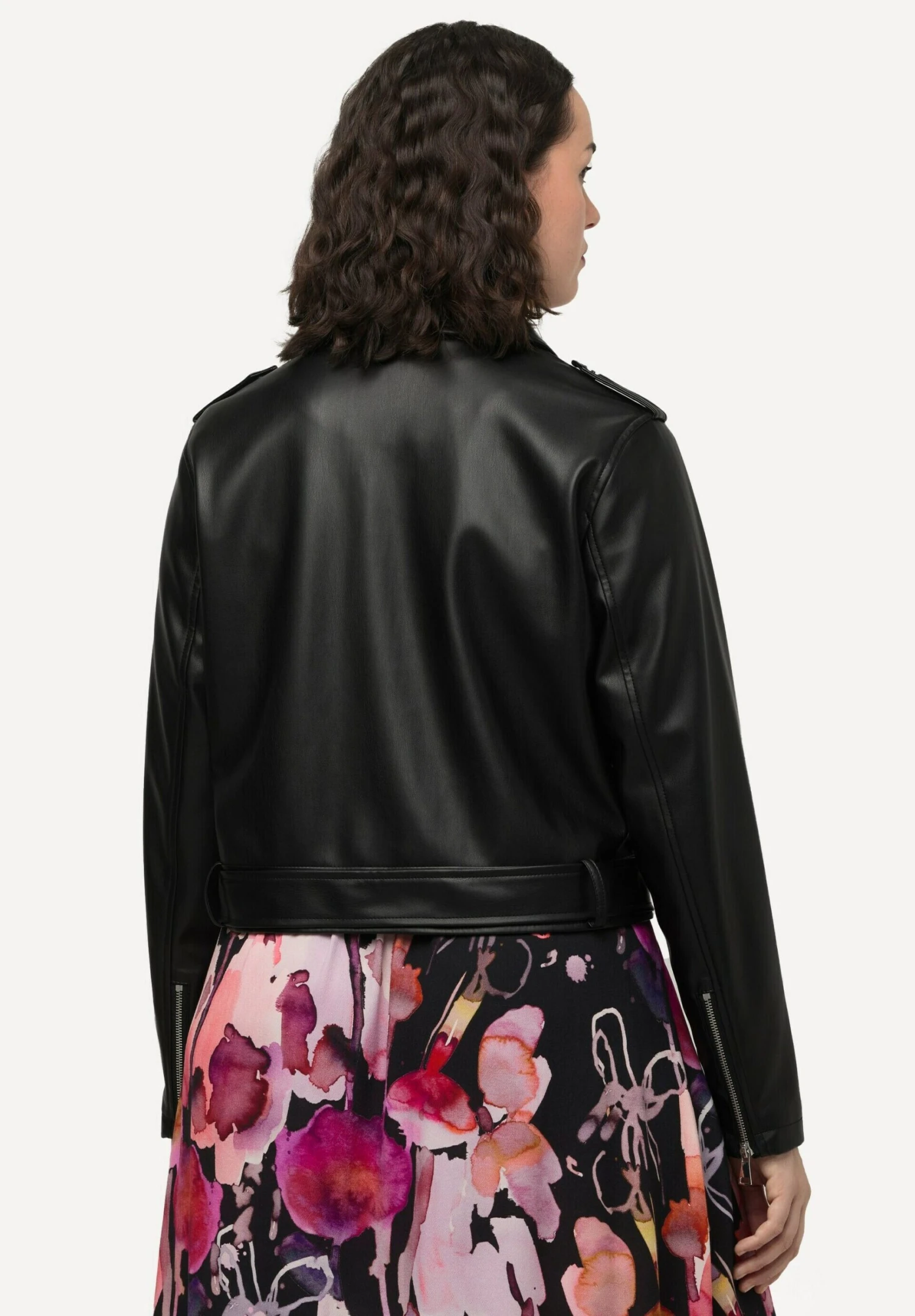 Ulla Popken Biker StyleFelpa Con ZipBlack Donna Felpe UP121U0D1-Q11 2 Ulla Popken Biker StyleFelpa Con ZipBlack Donna Felpe UP121U0D1-Q11 - immagine 2