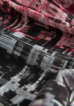 Next V-Neck Zip Detail CamicettaBlack Red Floral Check Donna Camicie E Bluse NX321E23A-Q11 -Vendite Next 2b1a45c4785c4350b3f073d241c9788e scaled