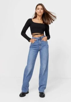 Stradivarius Mit Schnalle Am Rücken Maglietta A Manica LungaBlack Donna T-shirt E Top STH21D11V-Q11