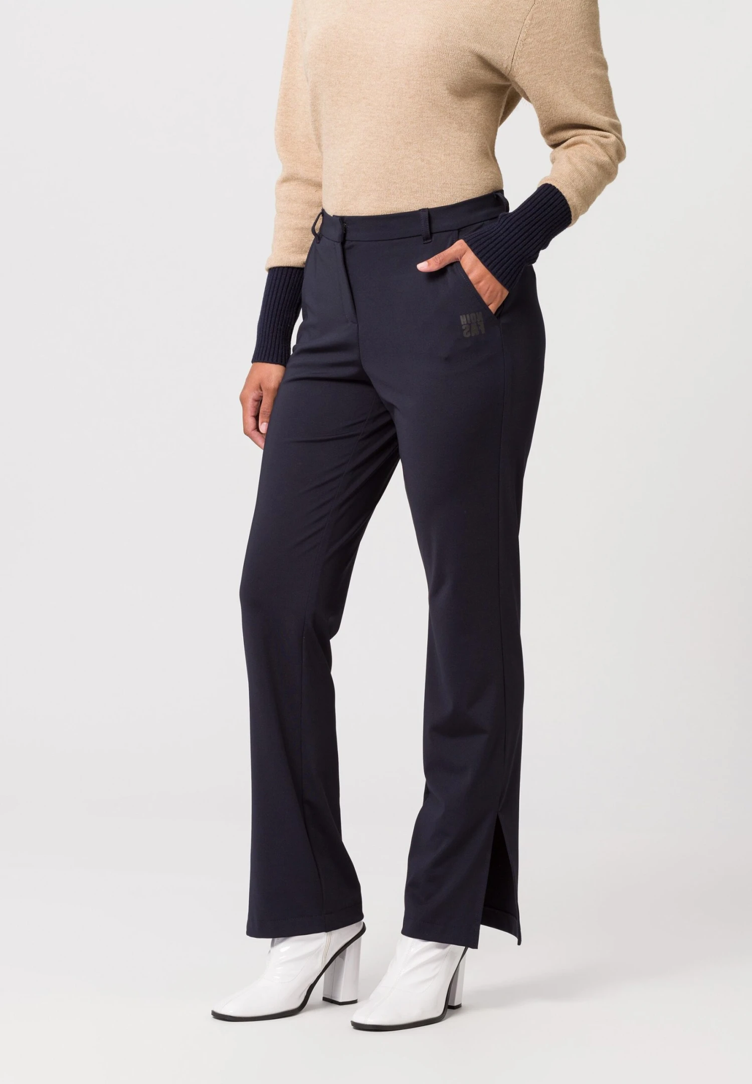 Normale Länge EssentialsPantaloniDeep Sea Donna Pantaloni TU221A01B-K11 1 Normale Länge EssentialsPantaloniDeep Sea Donna Pantaloni TU221A01B-K11