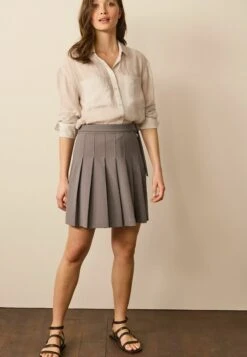 Next Pleated Mini Skirt - Gonna A Campana - Taupe Brown 9 Next Pleated Mini Skirt - Gonna A Campana - Taupe Brown -Vendite Next 3a2d35eb02ab4e36b577e54ff648a81a