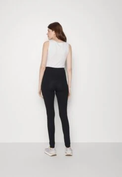 Mamalicious Mlemma Long 2 PackLeggingsBlack/Olive Donna Pantaloni M6429B09Z-Q11 8 Mamalicious Mlemma Long 2 PackLeggingsBlack/Olive Donna Pantaloni M6429B09Z-Q11 -Vendite Next 41046b52c66546508a775eba4eb6ec8a