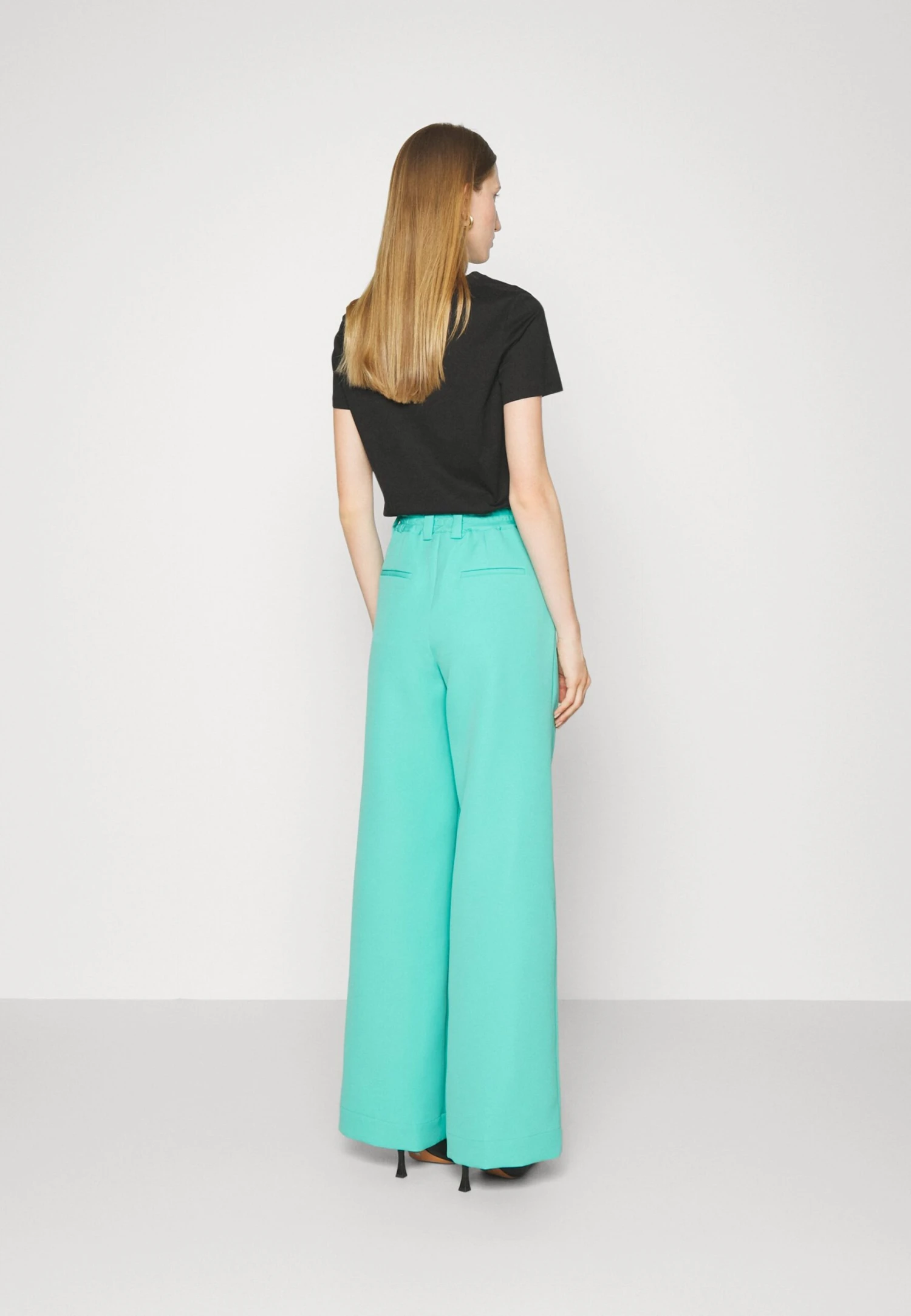 Elin Elastic Waistband PantPantaloniAtlantis Donna Pantaloni AKB21A00J-P11 3 Elin Elastic Waistband PantPantaloniAtlantis Donna Pantaloni AKB21A00J-P11 - immagine 3