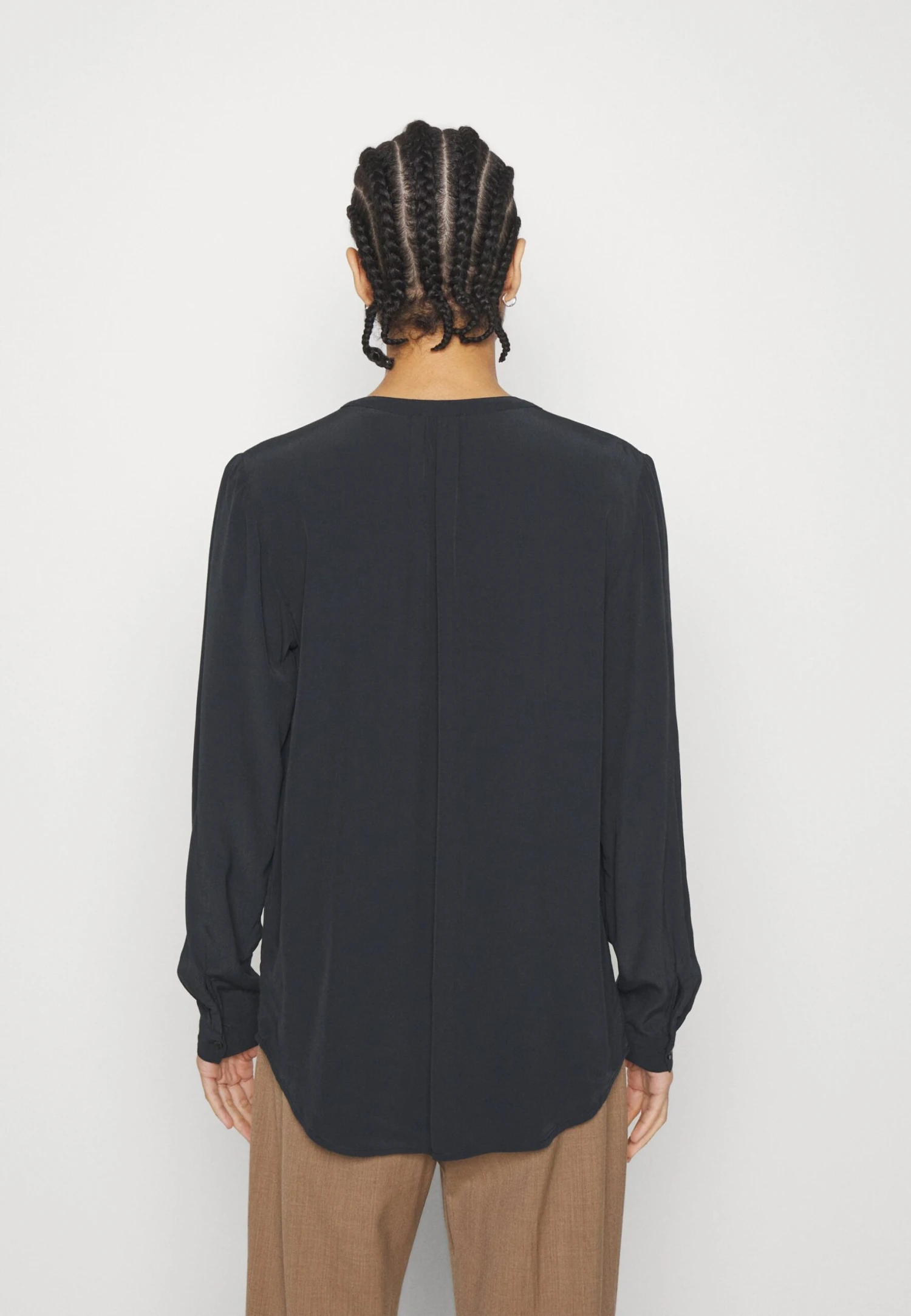 ESPRIT BlouseCamicettaBlack Donna Camicie E Bluse ES121E1SN-Q11 5 ESPRIT BlouseCamicettaBlack Donna Camicie E Bluse ES121E1SN-Q11 - immagine 5