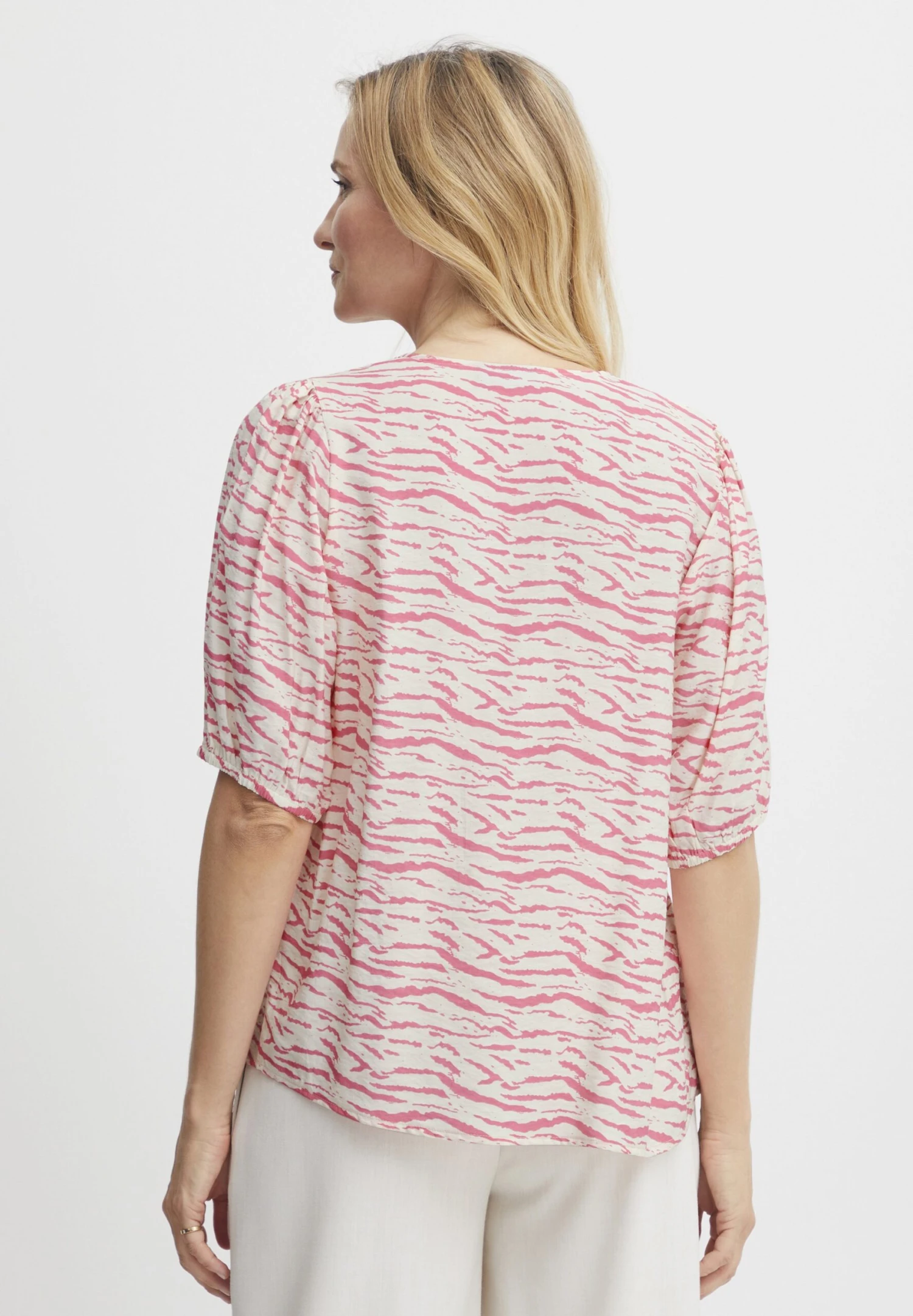 Fransa Frnita Bl CamicettaCamellia Rose Aop Ms Struct Donna Camicie E Bluse F2121E08G-J11 3 Fransa Frnita Bl CamicettaCamellia Rose Aop Ms Struct Donna Camicie E Bluse F2121E08G-J11 - immagine 3