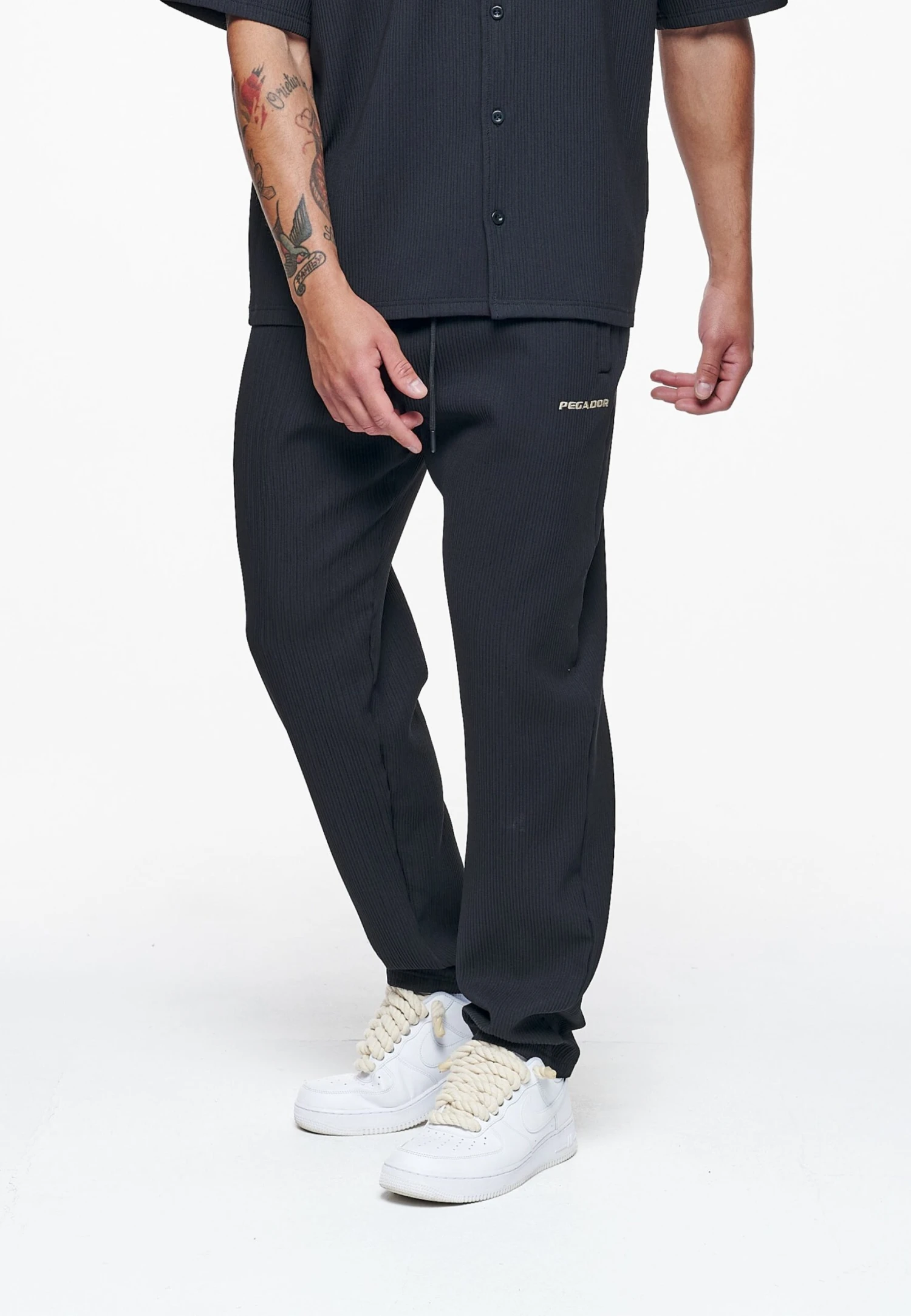 Pegador Primo Plissee Pants UnisexPantaloni SportiviBlack Donna Pantaloni PEP2100CO-Q11 1 Pegador Primo Plissee Pants UnisexPantaloni SportiviBlack Donna Pantaloni PEP2100CO-Q11