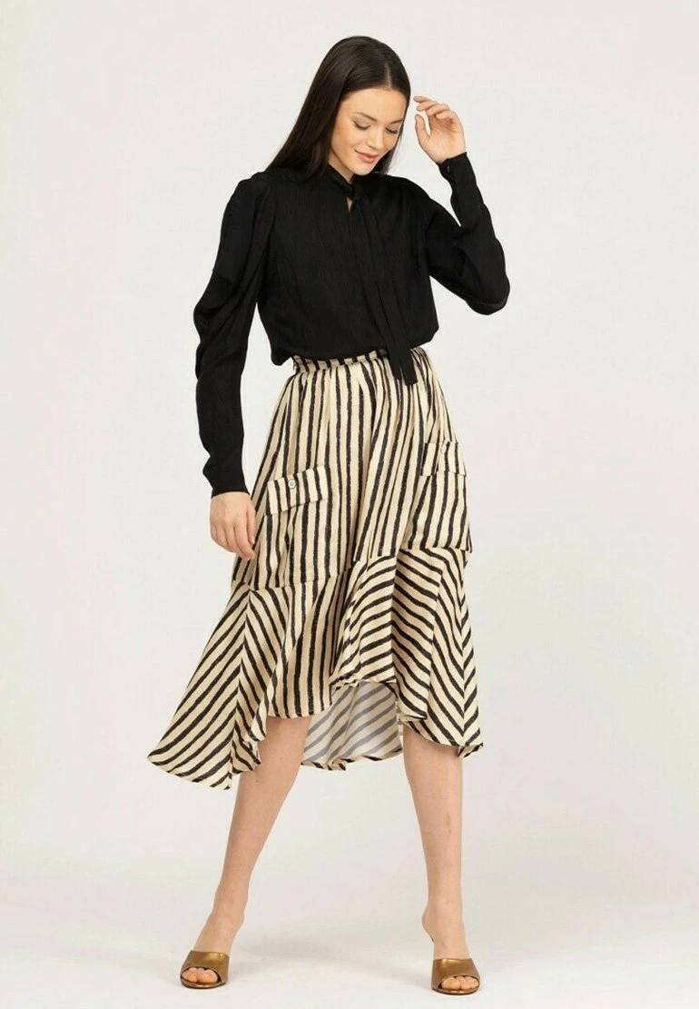 De Gasa Con Manga Frunce Y En EscoteCamicettaBlack Donna Camicie E Bluse D4J21E000-Q11 2 De Gasa Con Manga Frunce Y En EscoteCamicettaBlack Donna Camicie E Bluse D4J21E000-Q11 - immagine 2