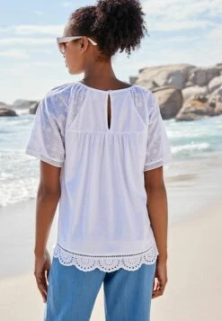 Next Short Sleeve Broderie T-ShirtCamicettaWhite Donna Camicie E Bluse NX321E1WB-A11 -Vendite Next 5f43999b05a64298a021568ad16ebf45