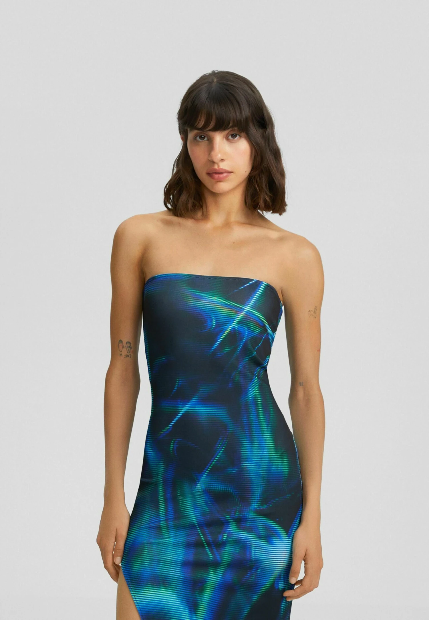 BERSHKA With Print Vestito EstivoBlack Donna Vestiti BEJ21C17T-Q11 3 BERSHKA With Print Vestito EstivoBlack Donna Vestiti BEJ21C17T-Q11 - immagine 3