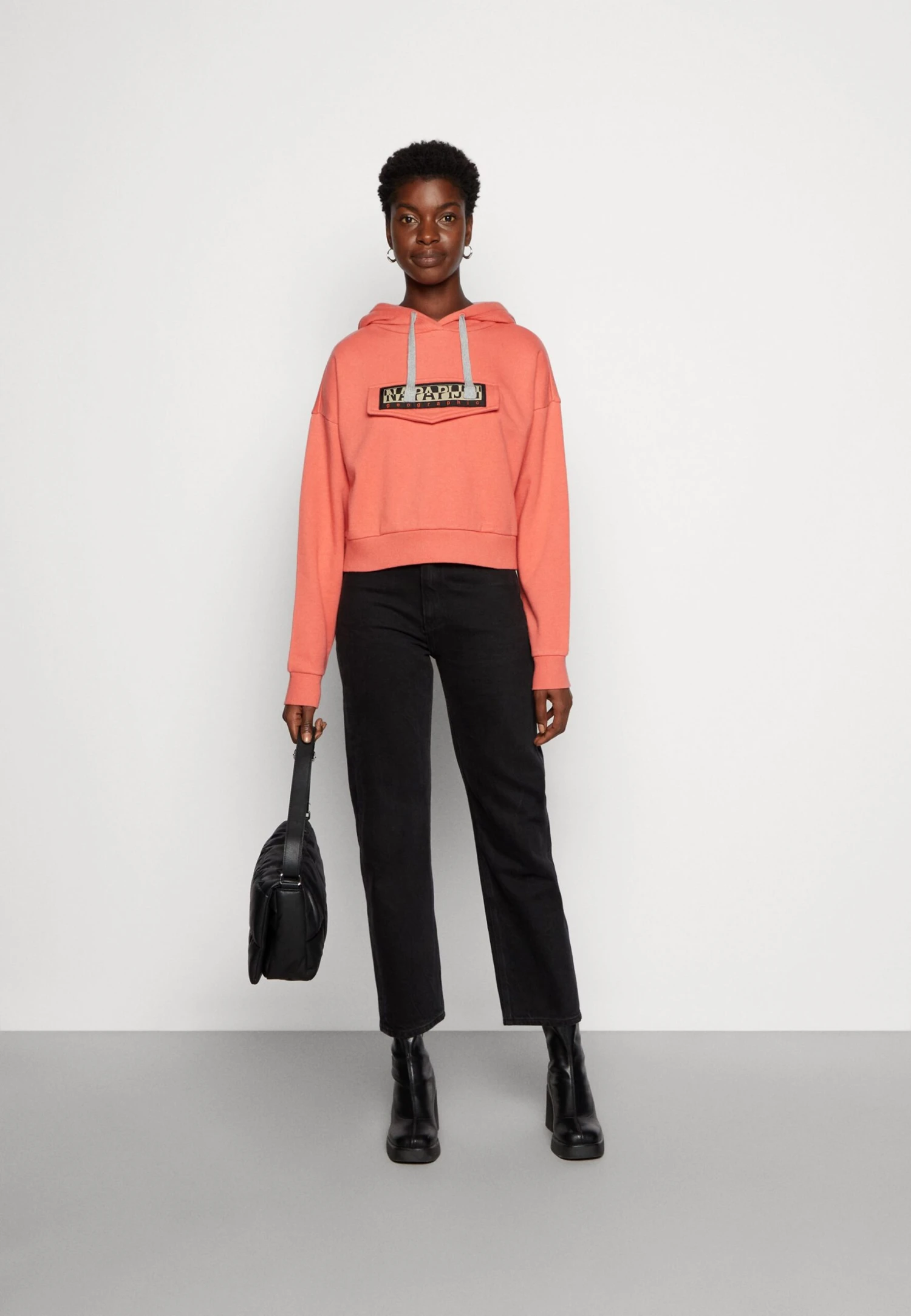 Napapijri Burgee Felpa Con CappuccioPink Raspberry Donna Felpe NA621J04E-G11 2 Napapijri Burgee Felpa Con CappuccioPink Raspberry Donna Felpe NA621J04E-G11 - immagine 2