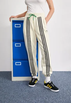 Adidas Originals Adicolor 70S PantsPantaloni SportiviWhite Donna Pantaloni AD121A1EV-A11