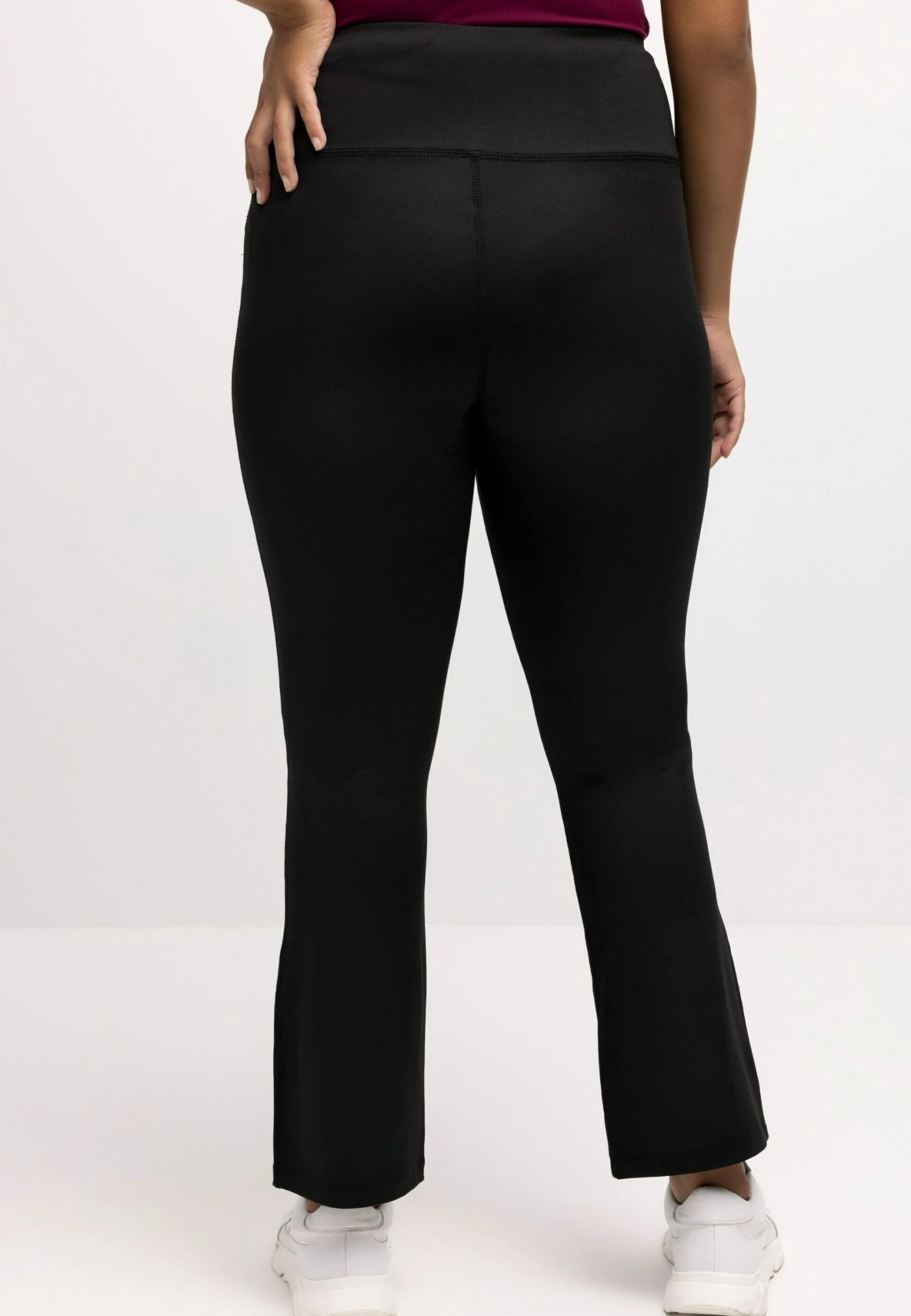 Ulla Popken Sport Bodyforming-Bund Ausgestelltes Bein - Collant - Schwarz 2 Ulla Popken Sport Bodyforming-Bund Ausgestelltes Bein - Collant - Schwarz - immagine 2