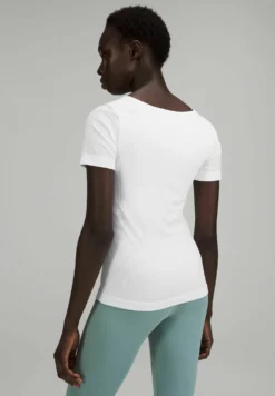 Lululemon Ebb To Street Short SleeveT-Shirt BasicWhite Donna T-shirt E Top LLS21D001-A11 -Vendite Next 6fc58496d1d34ff78bd2b302ed1dce81