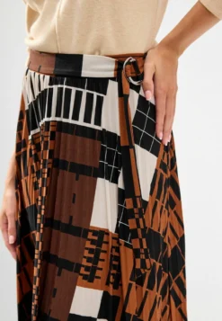 Next Asymmetric Pleated Midi Skirt TallGonna A PiegheBrown Geometric Check Donna Gonne NX321B0PF-O11 7 Next Asymmetric Pleated Midi Skirt TallGonna A PiegheBrown Geometric Check Donna Gonne NX321B0PF-O11 -Vendite Next 700fe209d0a34d73be62638a0ed7fc77 scaled