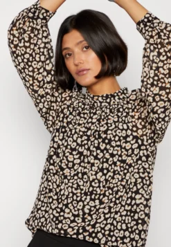 Object Jmila L/S High Neck NoosCamicettaBlack Donna Camicie E Bluse OB121E0M2-Q12 9 Object Jmila L/S High Neck NoosCamicettaBlack Donna Camicie E Bluse OB121E0M2-Q12 -Vendite Next 71d03520145d47bcae64d01f1892dae9 scaled