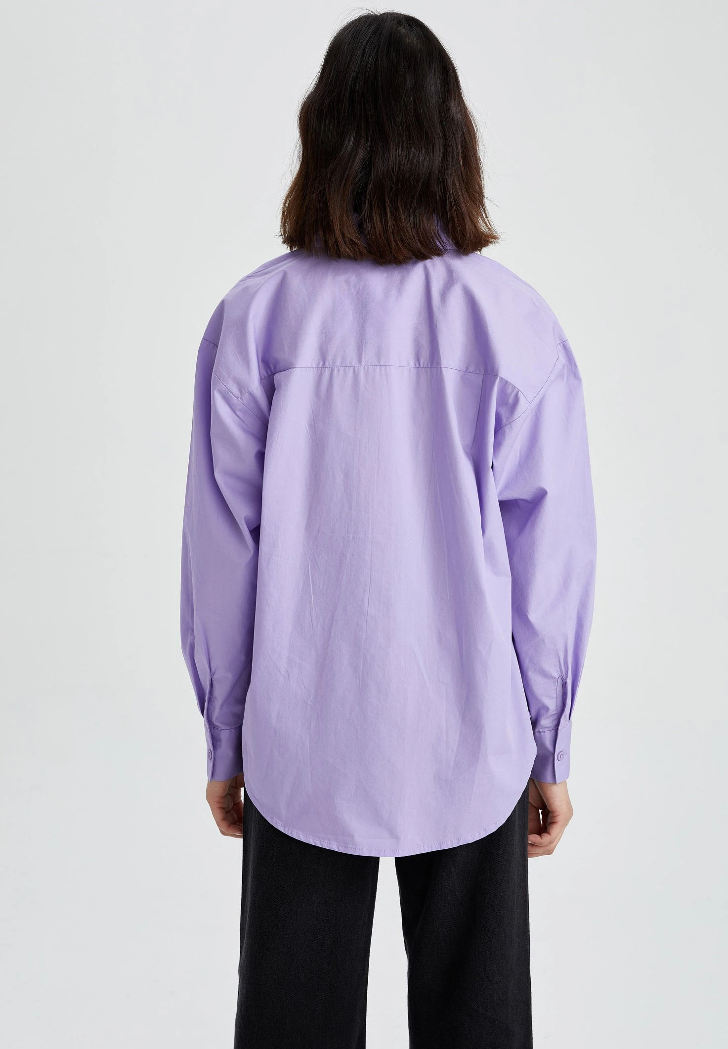 DeFacto Oversize FitCamiciaPurple Donna Camicie E Bluse DEZ21E1E4-I11 3 DeFacto Oversize FitCamiciaPurple Donna Camicie E Bluse DEZ21E1E4-I11 - immagine 3