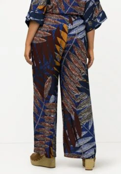 Ulla Popken Bedruckt Weites Bein ElastikbundPantaloniDunkelblau Donna Pantaloni UP121A0WV-K11 -Vendite Next 73817de032d84b4a9e609af4c78f94df