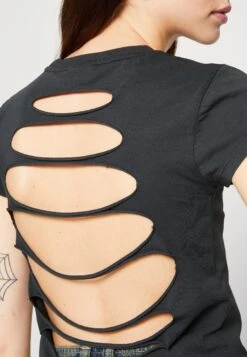 The Ragged Priest Fallen TeeT-Shirt Con StampaBlack Donna T-shirt E Top THJ21D068-Q11 11 The Ragged Priest Fallen TeeT-Shirt Con StampaBlack Donna T-shirt E Top THJ21D068-Q11 -Vendite Next 73be1a5e65cf4f4dafe397f8ceb37416