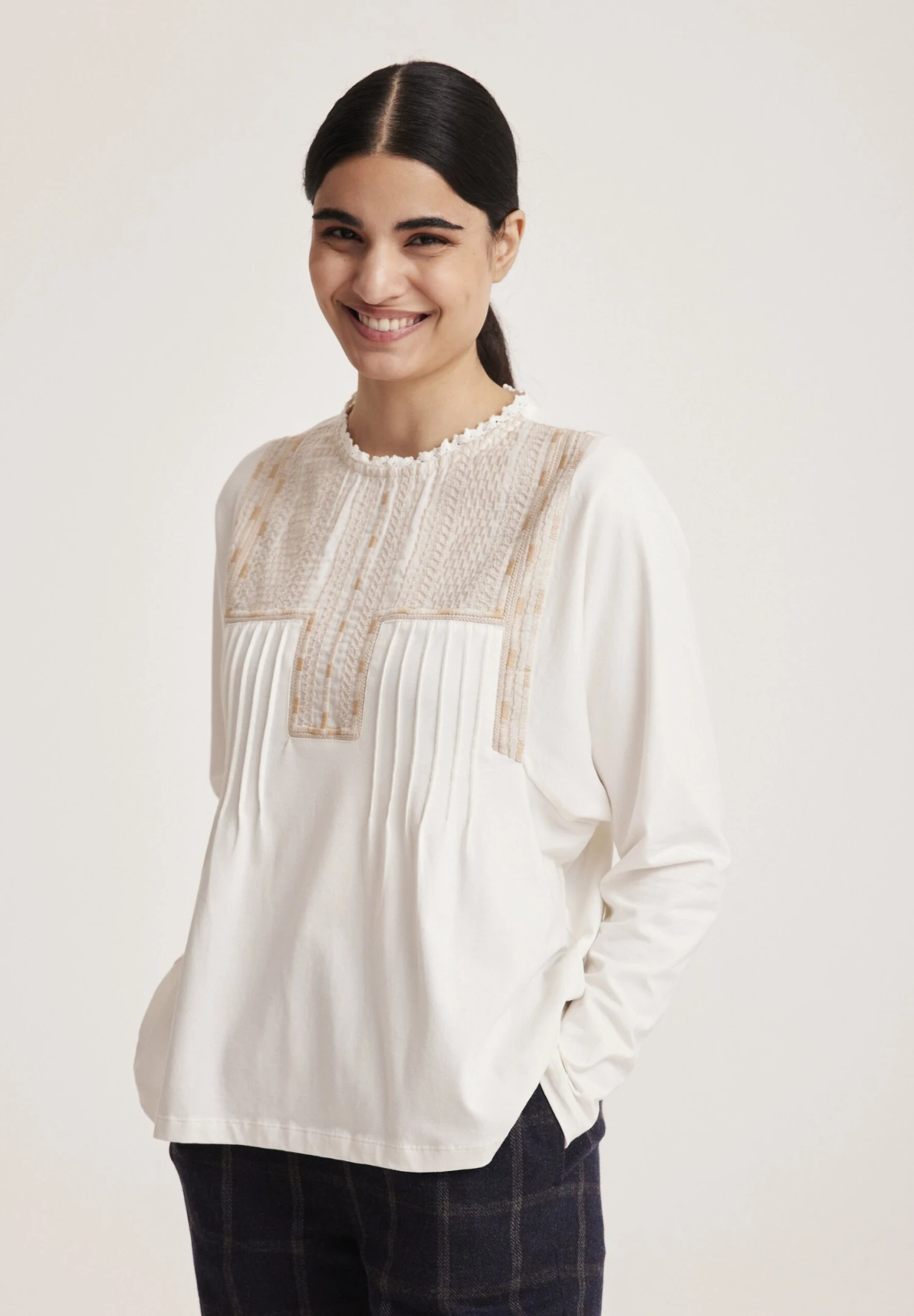 Odd Molly DomnaCamicettaLight Chalk Donna Camicie E Bluse 1OD21E07M-A11 1 Odd Molly DomnaCamicettaLight Chalk Donna Camicie E Bluse 1OD21E07M-A11