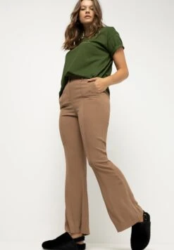PantaloniCaramel Donna Pantaloni S2Q21A03J-C11 8 PantaloniCaramel Donna Pantaloni S2Q21A03J-C11 -Vendite Next 74e544ebca7b44c29f567044c426e18e
