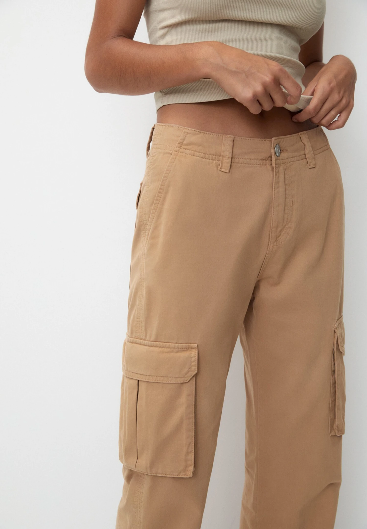 PULL & BEAR BasicPantaloni CargoCamel Donna Pantaloni PUC21A0UZ-B11 4 PULL & BEAR BasicPantaloni CargoCamel Donna Pantaloni PUC21A0UZ-B11 - immagine 4