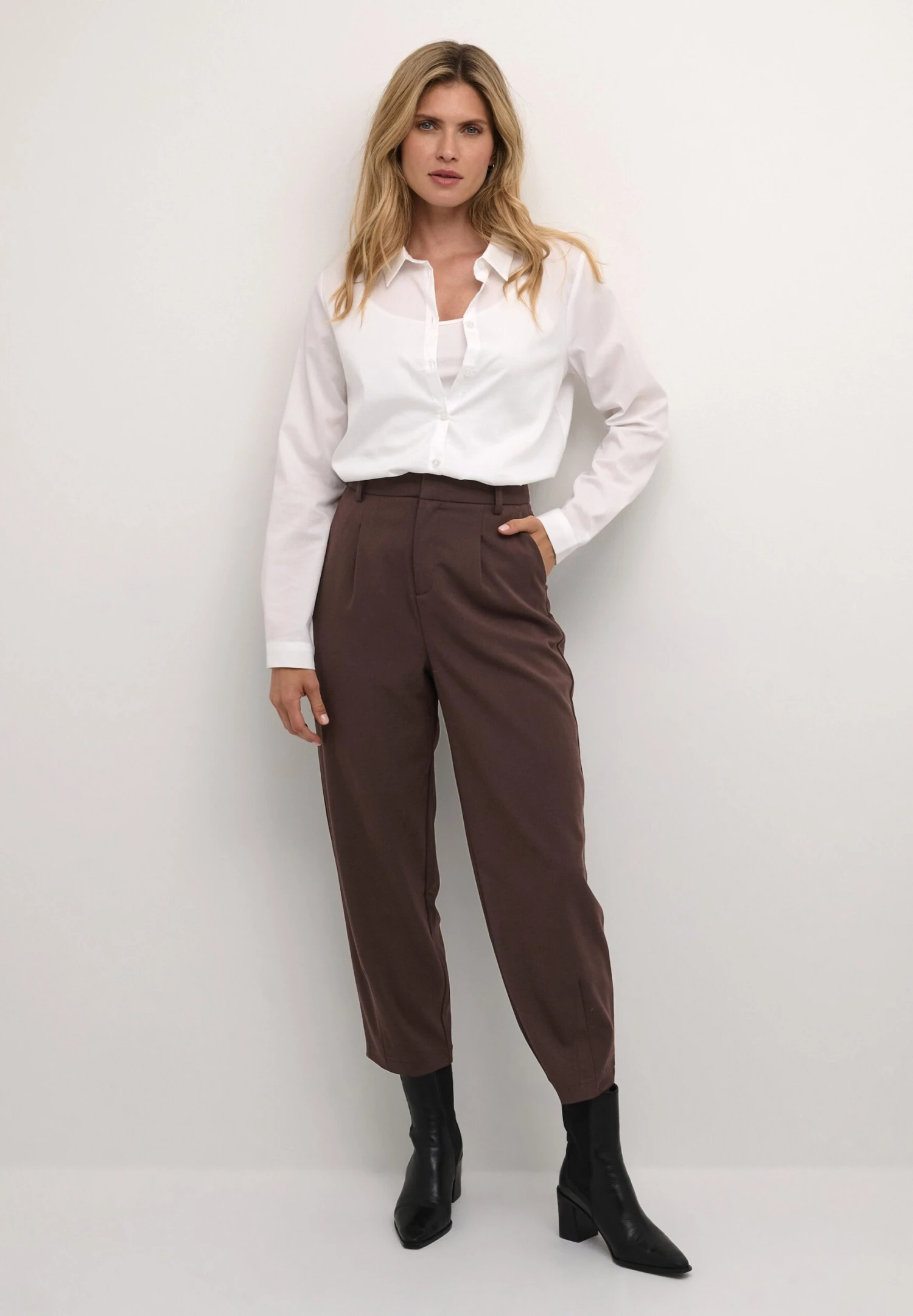 Kaffe Kamerle SuitingChinoJava Donna Pantaloni KA321A0CF-O11 2 Kaffe Kamerle SuitingChinoJava Donna Pantaloni KA321A0CF-O11 - immagine 2