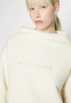 Napapijri Teide Felpa In PileWhitecap Gray Donna Felpe NA621J059-A11 15 Napapijri Teide Felpa In PileWhitecap Gray Donna Felpe NA621J059-A11 -Vendite Next 7abaf04d93fd44dea47d3013044e9e83 scaled