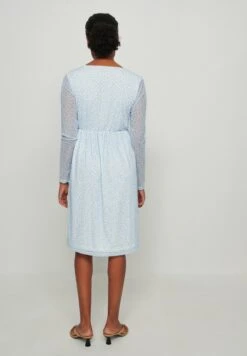 NA-KD Vestito EstivoLight Blue White Floral Donna Vestiti NAA21C0PN-T11 3 NA-KD Vestito EstivoLight Blue White Floral Donna Vestiti NAA21C0PN-T11 -Vendite Next 7b655c88268d4755899c32ed85fb0d23