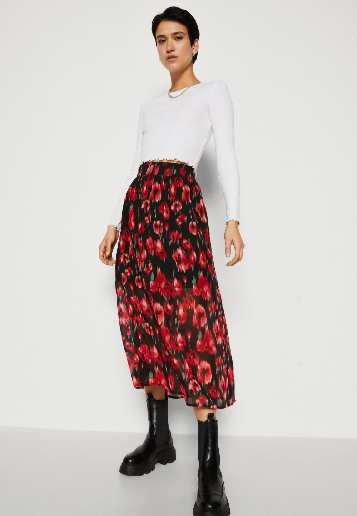 ONLY Onlmarise Midi Skirt Gonna A CampanaRed Donna Gonne ON321B14R-G11 4 ONLY Onlmarise Midi Skirt Gonna A CampanaRed Donna Gonne ON321B14R-G11 - immagine 4