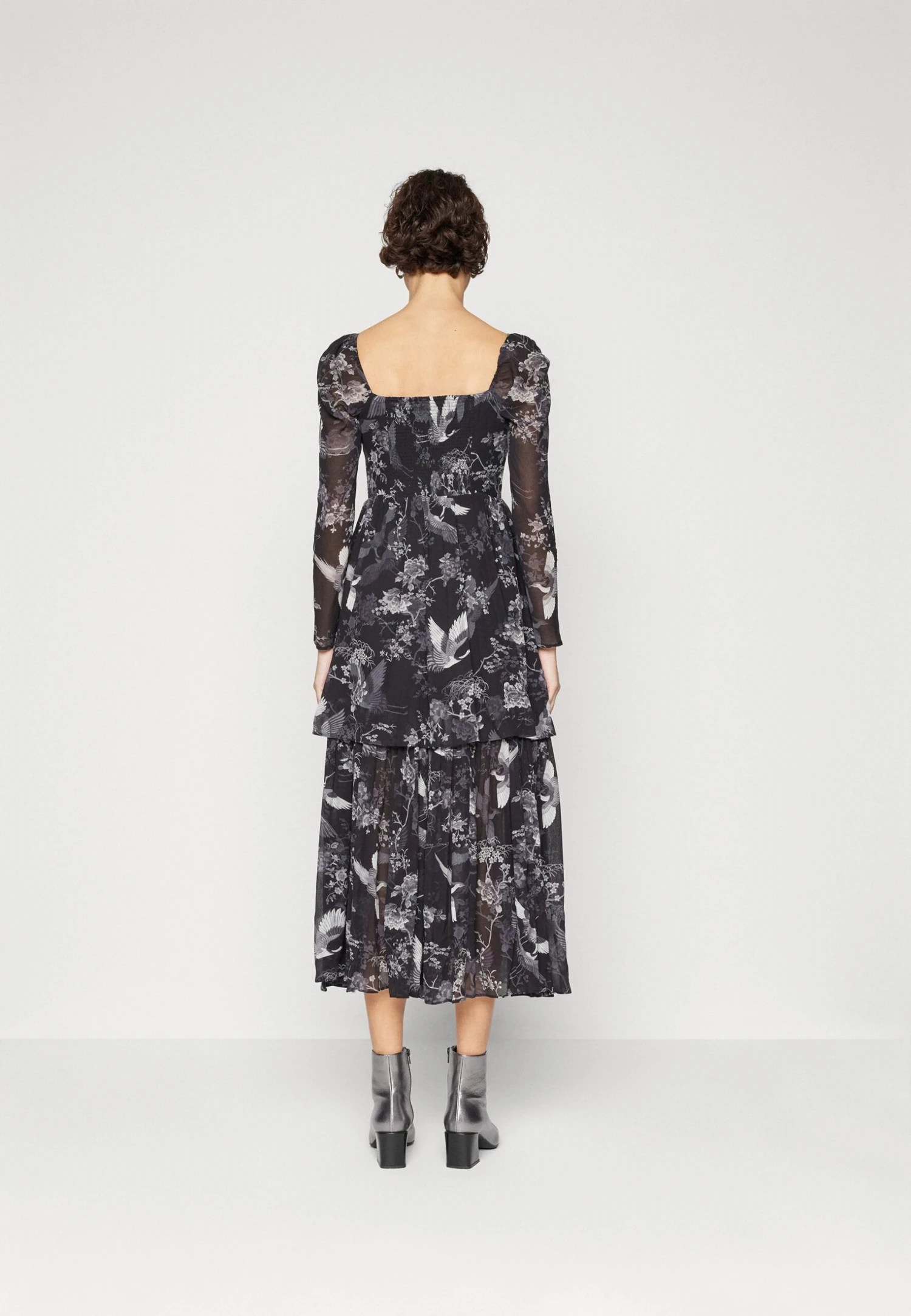 AllSaints Devyn Peggy DressVestito EstivoBlack Donna Vestiti A0Q21C0TR-Q11 5 AllSaints Devyn Peggy DressVestito EstivoBlack Donna Vestiti A0Q21C0TR-Q11 - immagine 5