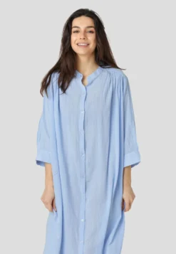 LaurellaAbito A CamiciaCashmere Blue Donna Vestiti MPJ21C00G-K11 -Vendite Next 89dc57ffb9f54d3ba6eed3350f125f8f scaled