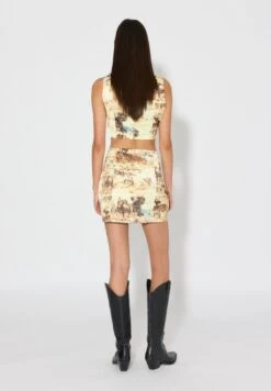 Heather Curved Mini SkirtMinigonnaWax Yellow/Heather Donna Gonne SXX21B00D-E11 8 Heather Curved Mini SkirtMinigonnaWax Yellow/Heather Donna Gonne SXX21B00D-E11 -Vendite Next 8c2396d8298142b88455dadf402b9191