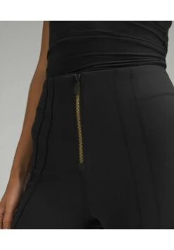 Lululemon Define Zip-Front Hr Flared- Pantaloni - Black 9 Lululemon Define Zip-Front Hr Flared- Pantaloni - Black -Vendite Next 920747ef95b747248d9452dcc8bd5811