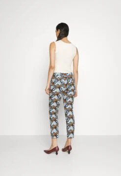 PapyPantaloniCuoio Donna Pantaloni MW721A08E-O11 7 PapyPantaloniCuoio Donna Pantaloni MW721A08E-O11 -Vendite Next 923c99f386ea4a5fa6eb6b46fc0682c5