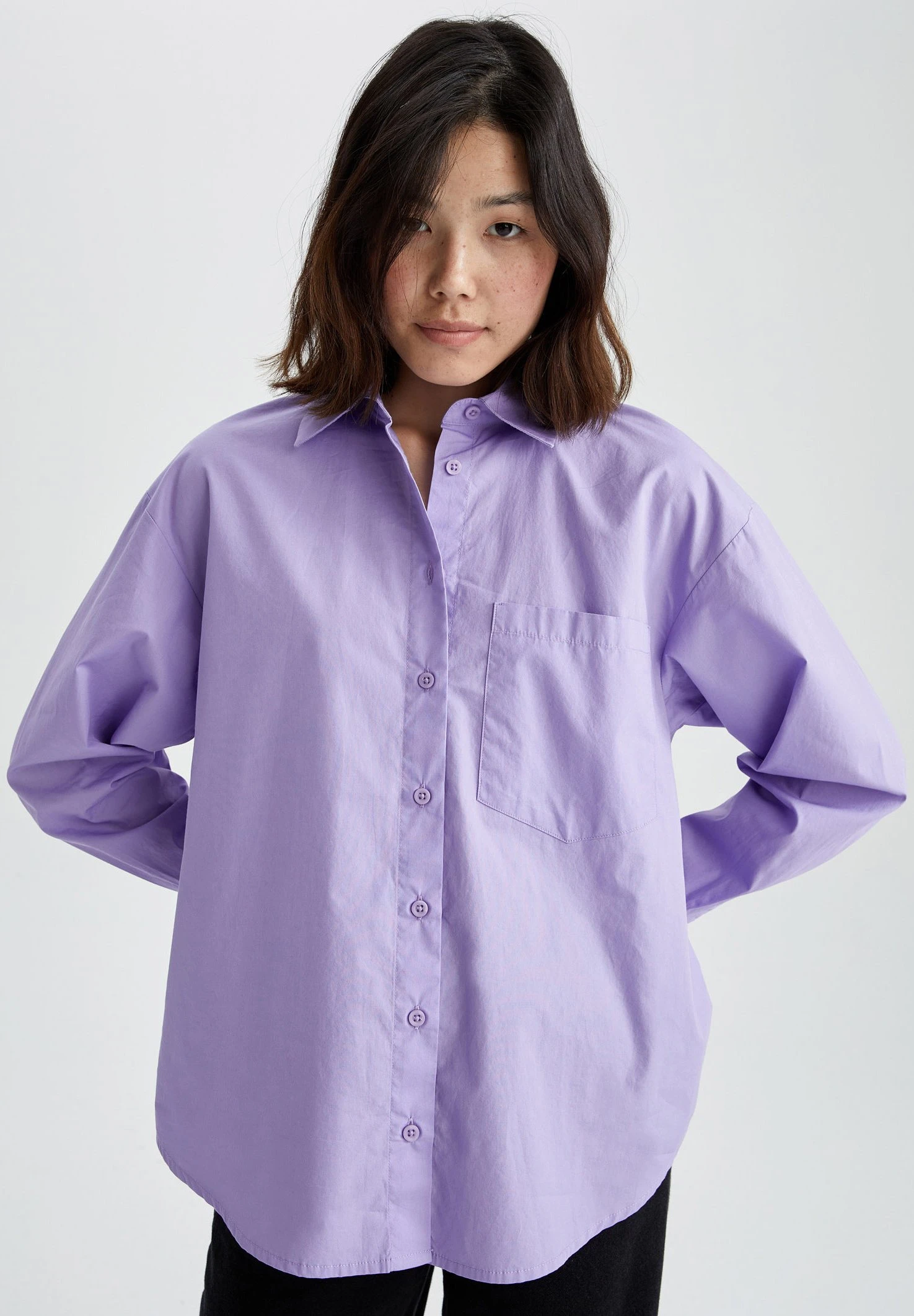 DeFacto Oversize FitCamiciaPurple Donna Camicie E Bluse DEZ21E1E4-I11 1 DeFacto Oversize FitCamiciaPurple Donna Camicie E Bluse DEZ21E1E4-I11