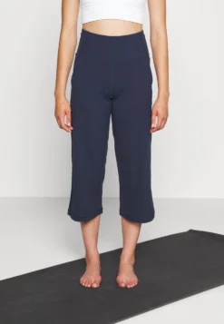 Lululemon Align™ High-Rise Wide-Leg Cropped 58CmPantaloniTrue Navy Donna Pantaloni LLS41E00U-K11 -Vendite Next 95958d358de54c3da0c5743fd795ea95 scaled