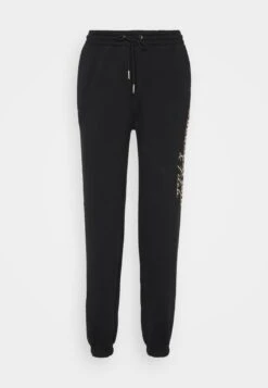 Abercrombie & Fitch Long Life Logo SundayPantaloni SportiviBlack Beauty Donna Pantaloni A0F21A042-Q11 -Vendite Next 9ad863891d0c42b3970a24f9d26ba8ab