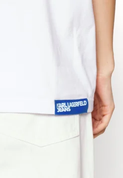 Karl Lagerfeld Jeans Regular Logo TeeT-Shirt Con StampaWhite Donna T-shirt E Top K3W21D00B-A11 11 Karl Lagerfeld Jeans Regular Logo TeeT-Shirt Con StampaWhite Donna T-shirt E Top K3W21D00B-A11 -Vendite Next 9af643cd31fe44f398a5e5ef74dc760d scaled
